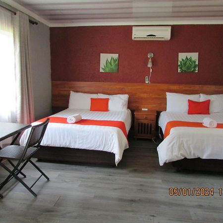 Aloes Lodge Leribe Buitenkant foto