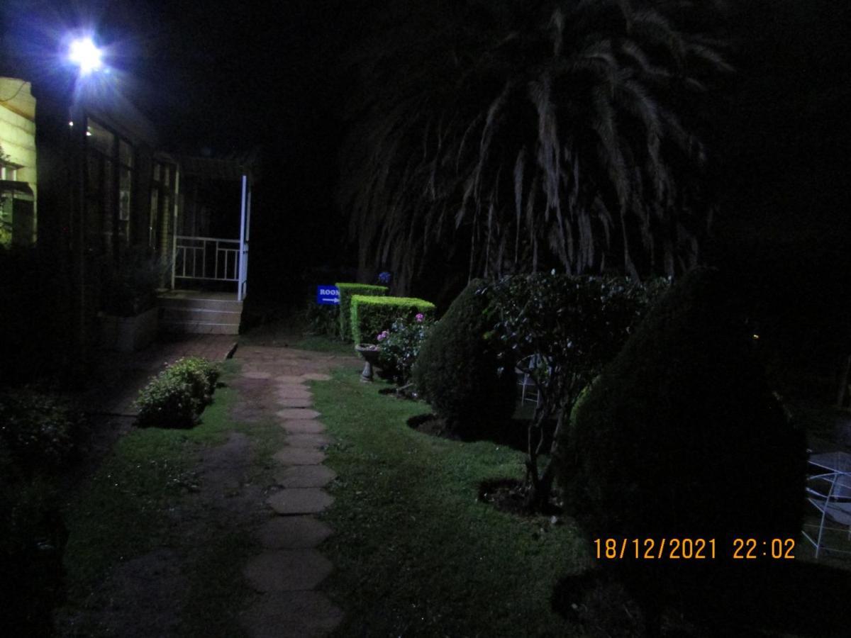 Aloes Lodge Leribe Buitenkant foto
