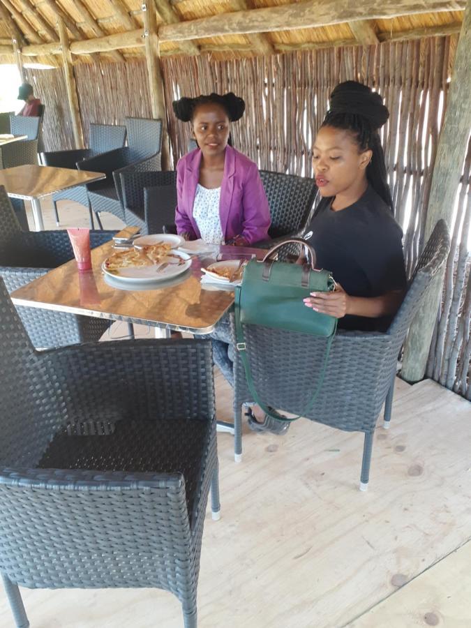 Aloes Lodge Leribe Buitenkant foto